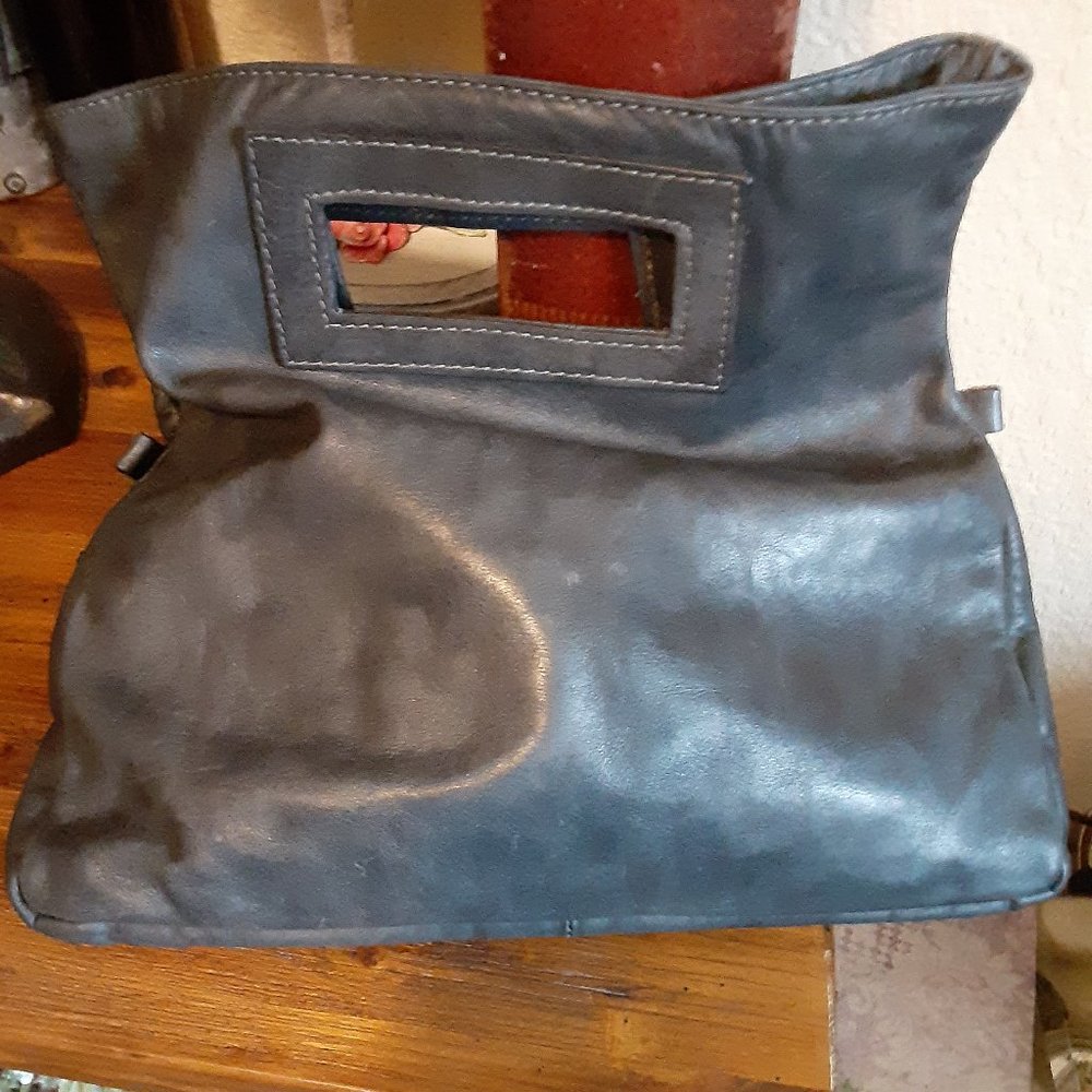 MODA MADE ITALY PURSE - Picture 2 of 3